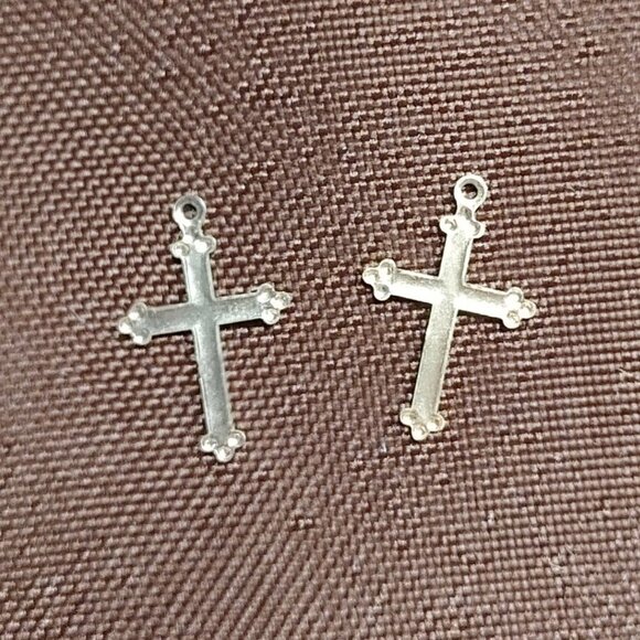 Gold Tone Cross Pendants - Picture 2 of 4